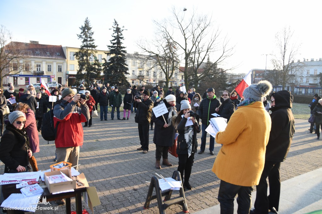 Strajk Obywatelski na placu Wolności