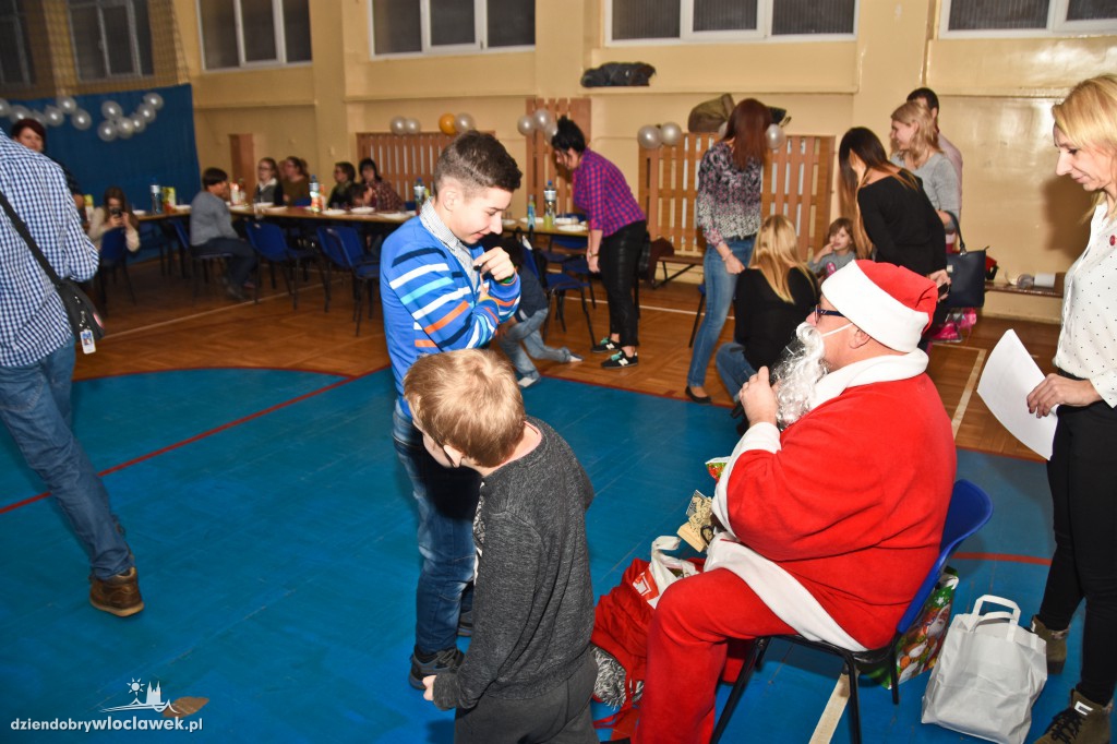 Spotkanie z Mikołajem w ZS nr 3