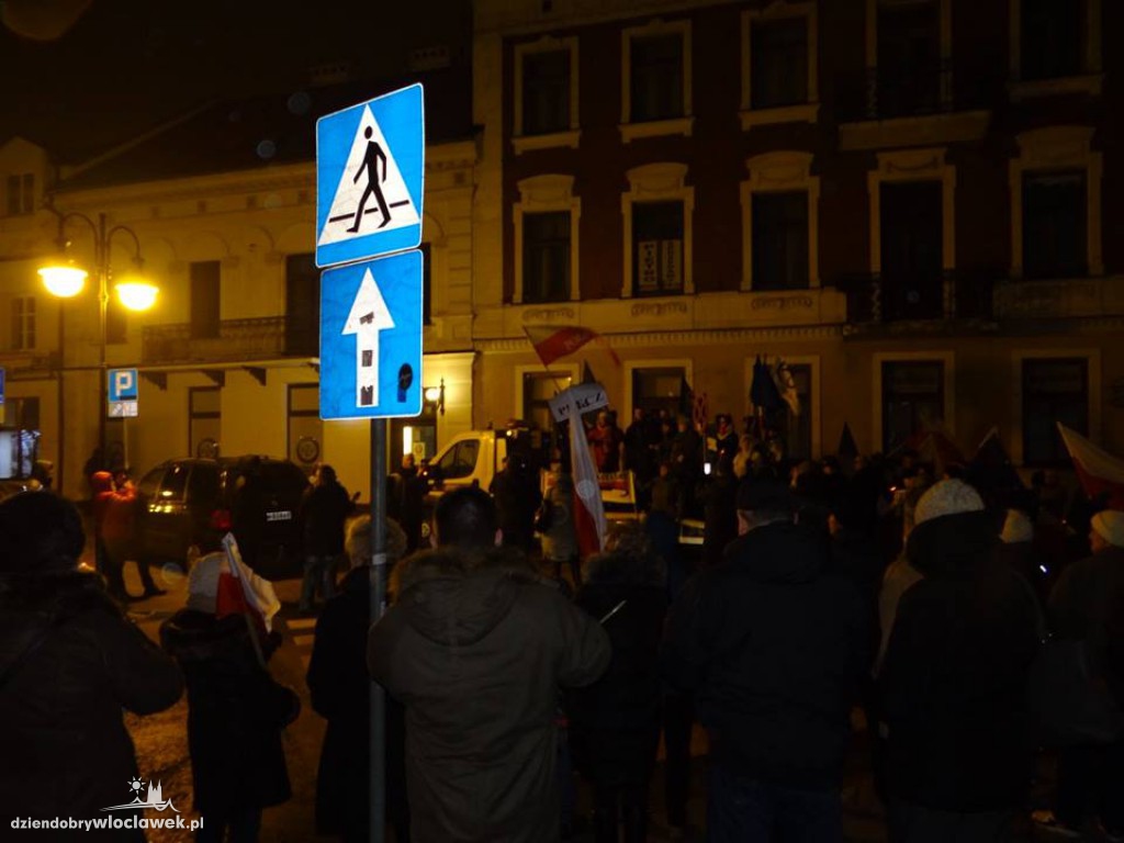 Sobotni protest pod biurem PiS