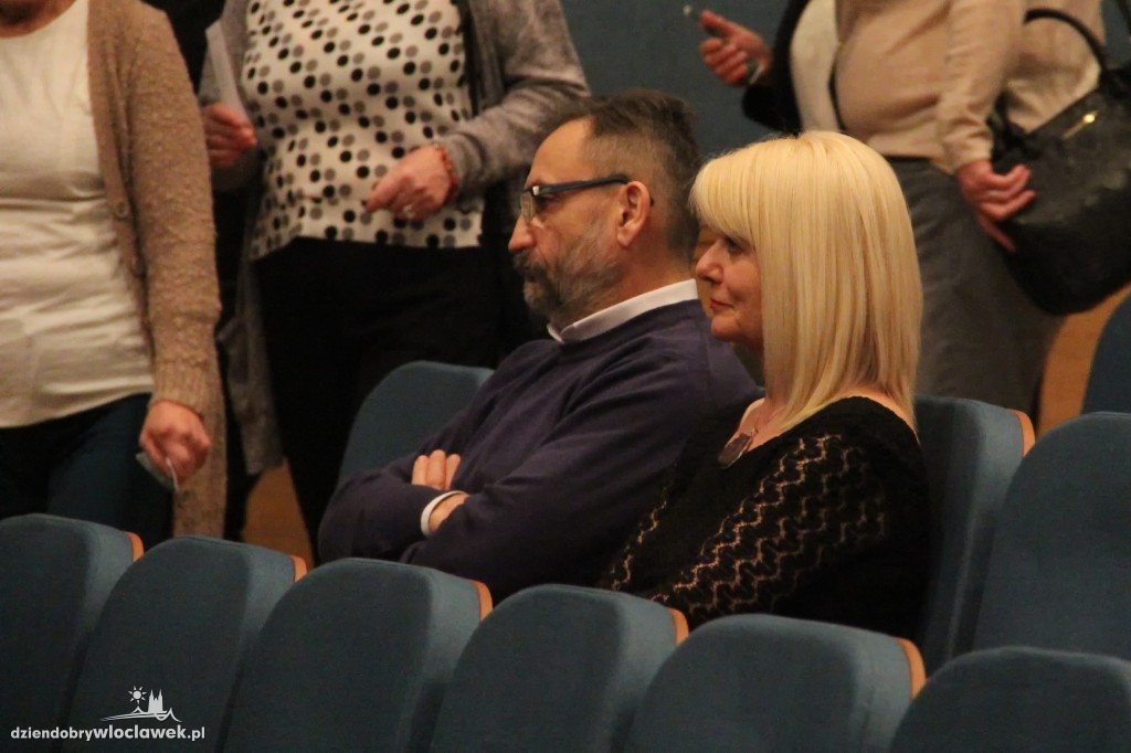 Nadzieja znów wstąpi w nas