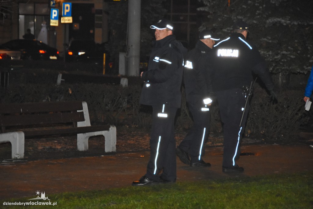 Kontrmanifestacja na wiecu KOD