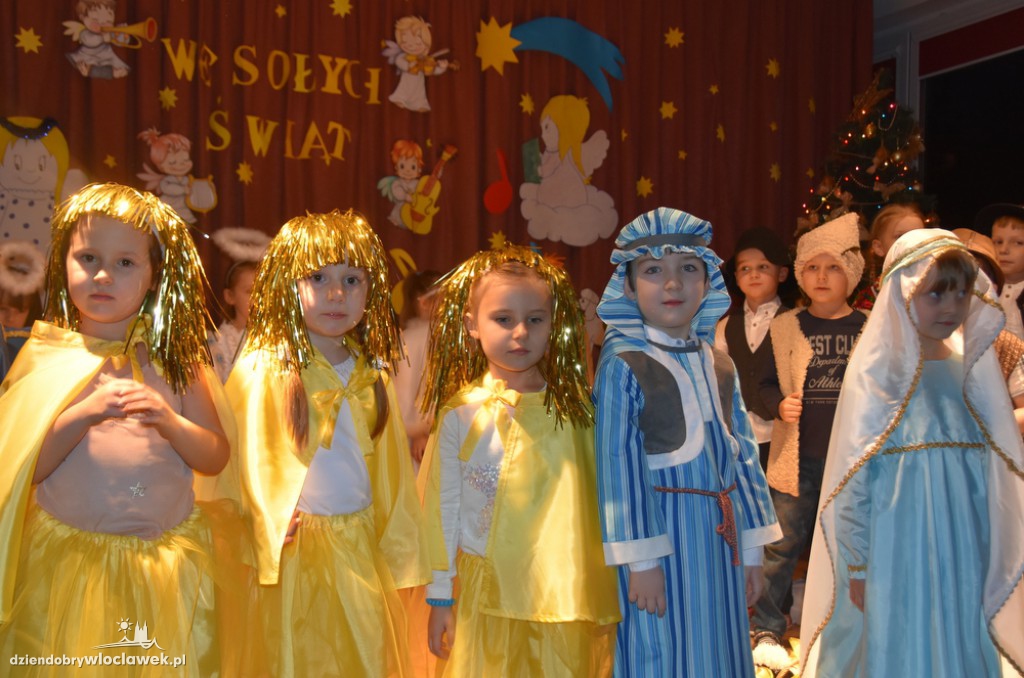 Jasełka w przedszkolu przy Uroczej