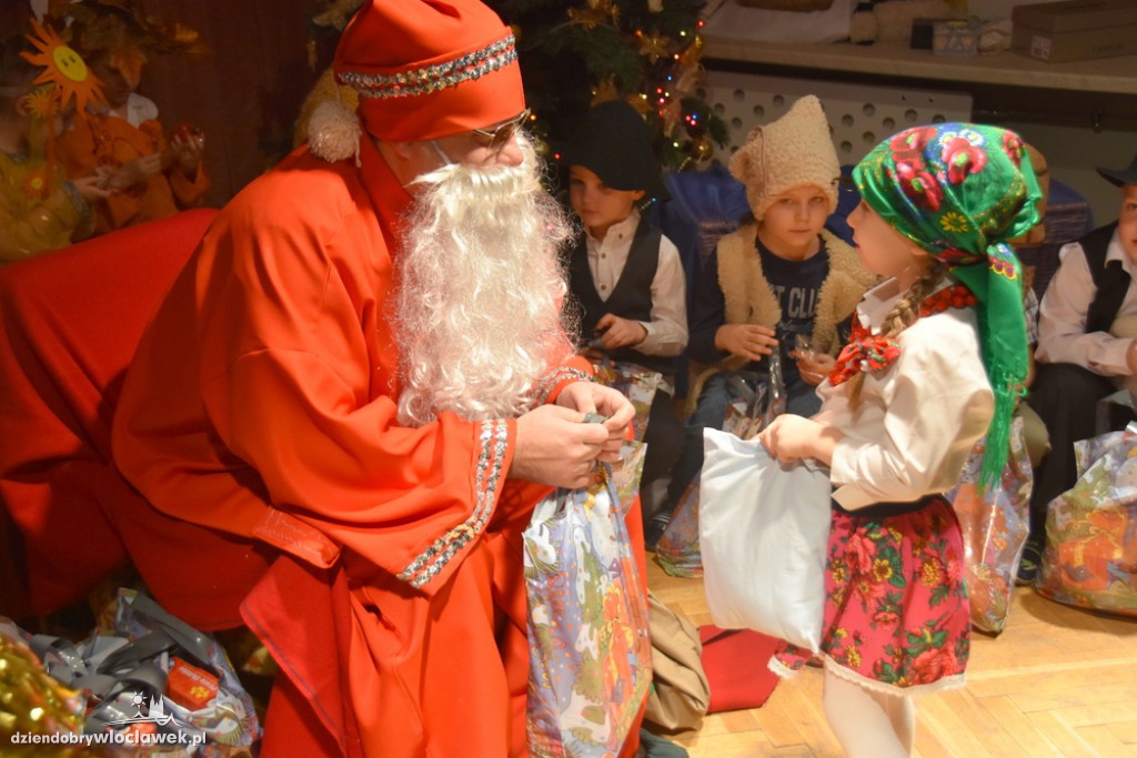 Jasełka w przedszkolu przy Uroczej