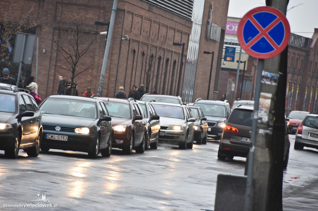 Przedświąteczne korki we Włocławku