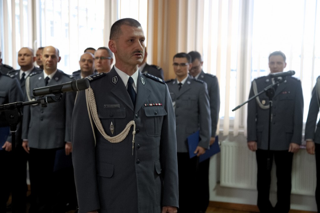Ślubowanie nowych policjantów