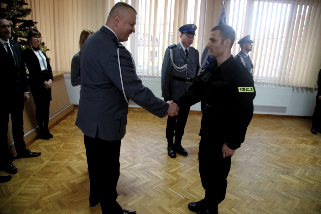 Ślubowanie nowych policjantów