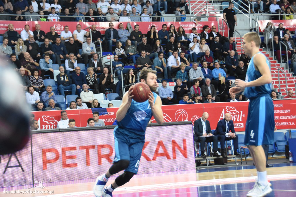 Anwil rozgromił Polski Cukier Toruń