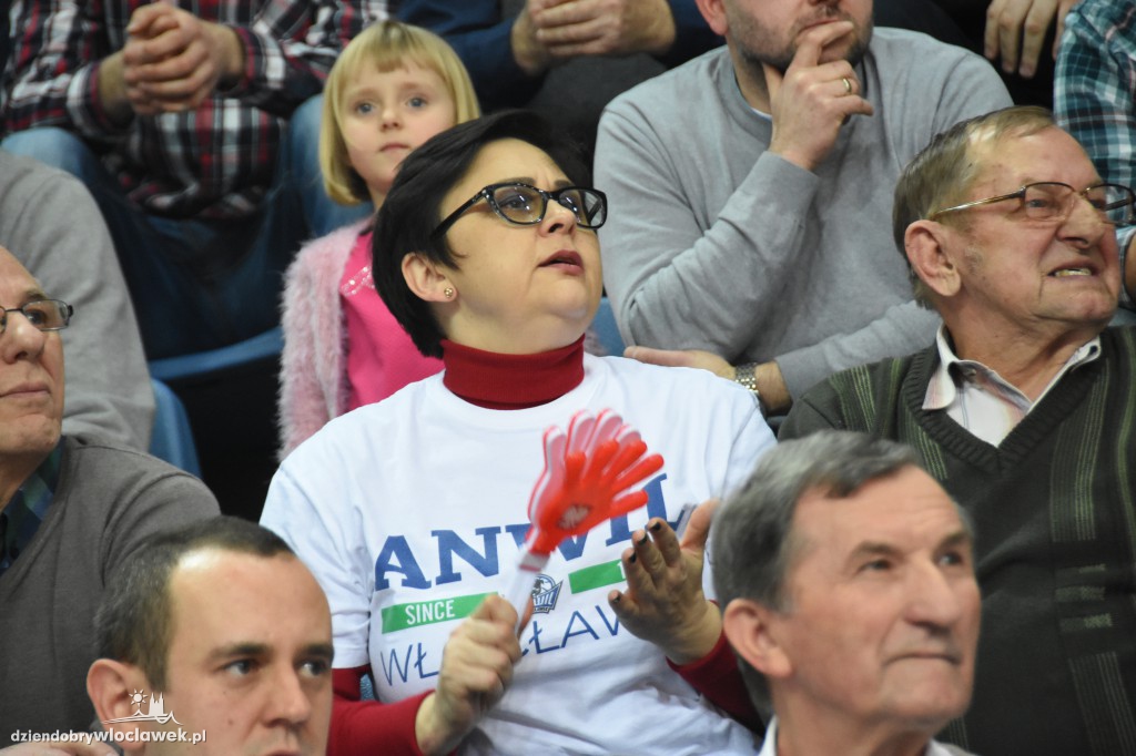 Anwil rozgromił Polski Cukier Toruń