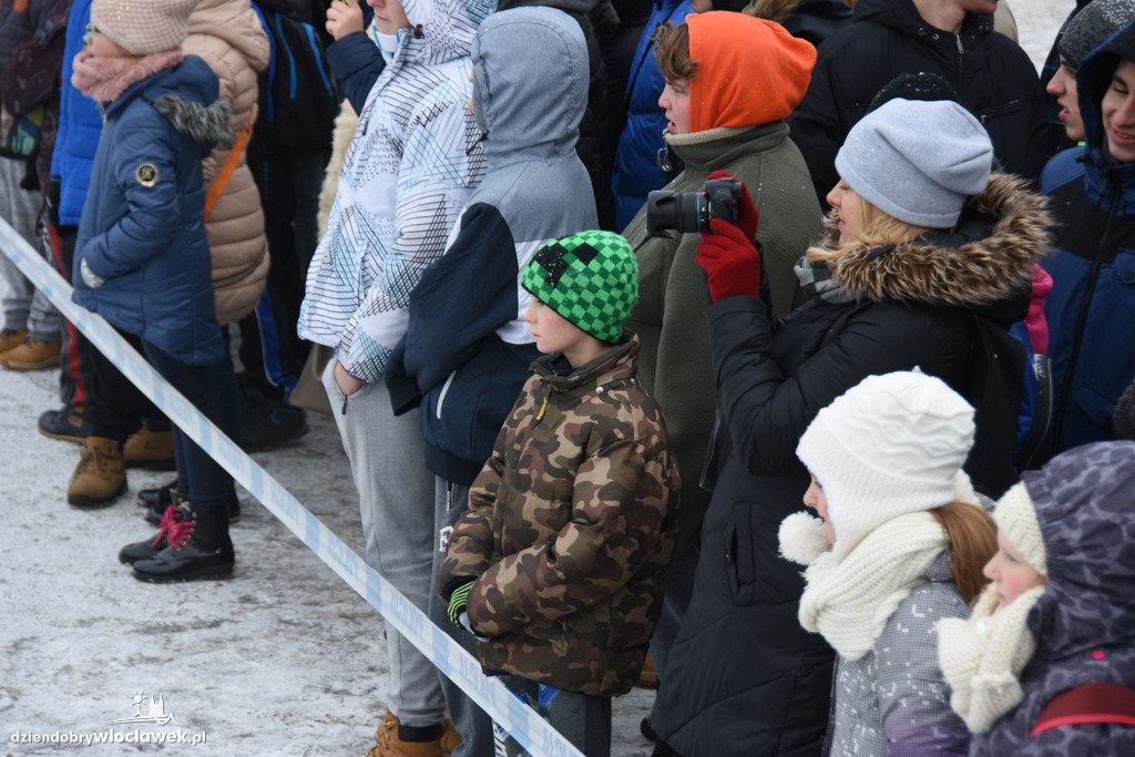 Pokazy na jeziorze Czarnym