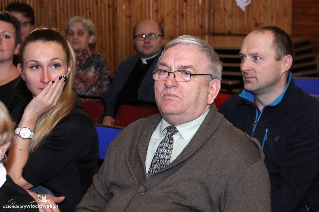 Dzień Babci i Dziadka w Klubie Łęg