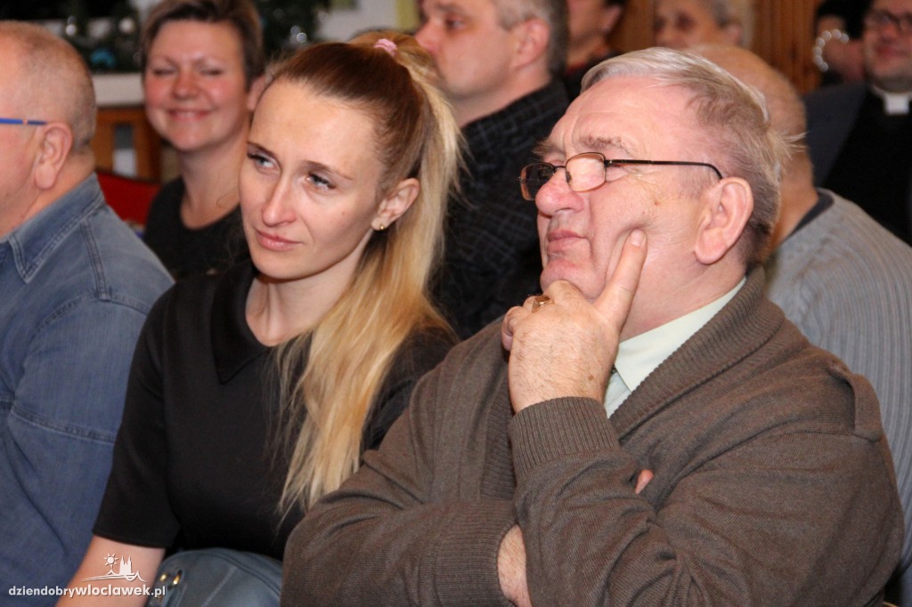 Dzień Babci i Dziadka w Klubie Łęg