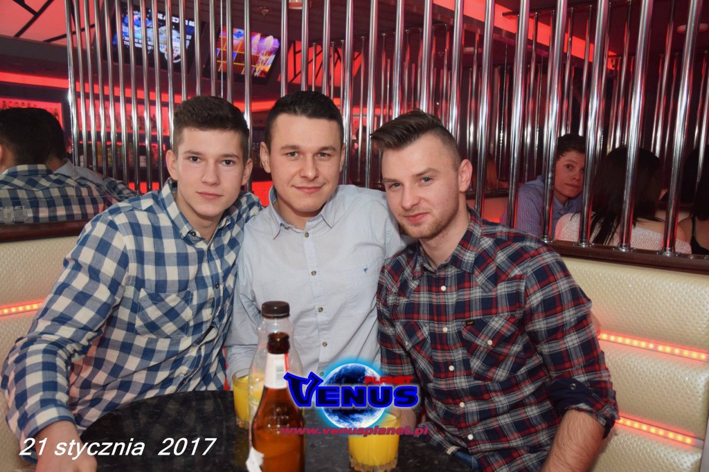 Sobotnia impreza w klubie Venus