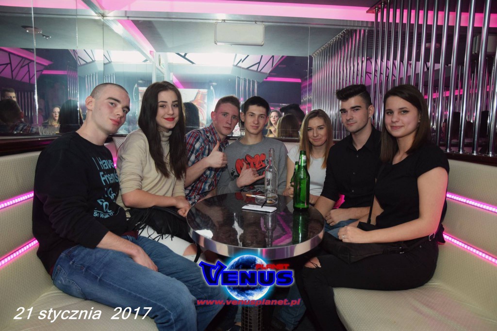 Sobotnia impreza w klubie Venus