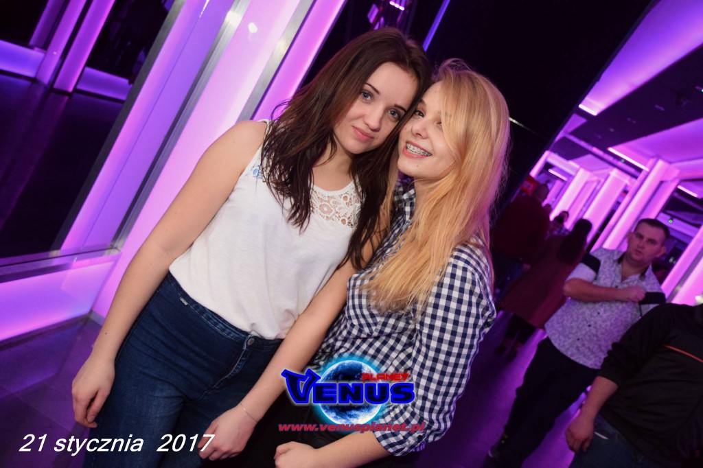 Sobotnia impreza w klubie Venus