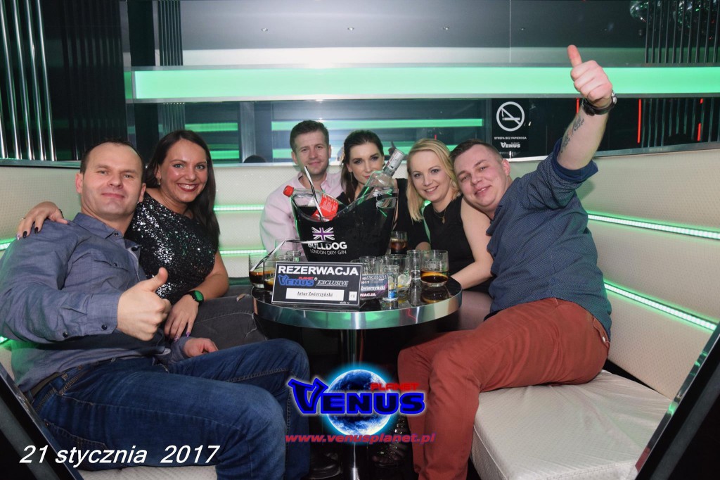 Sobotnia impreza w klubie Venus