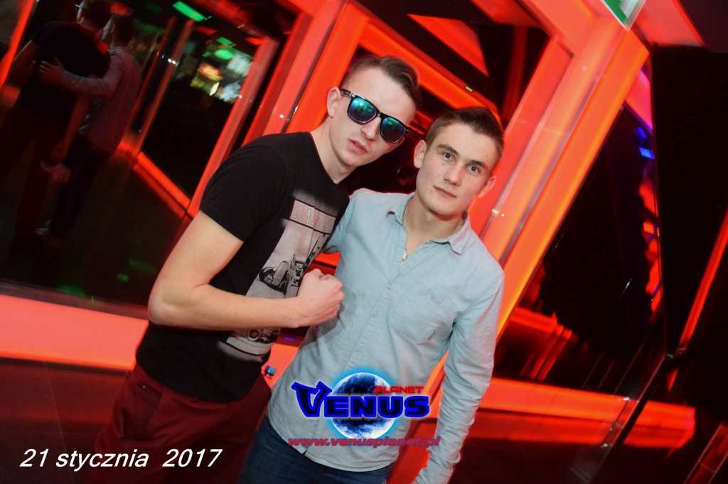 Sobotnia impreza w klubie Venus