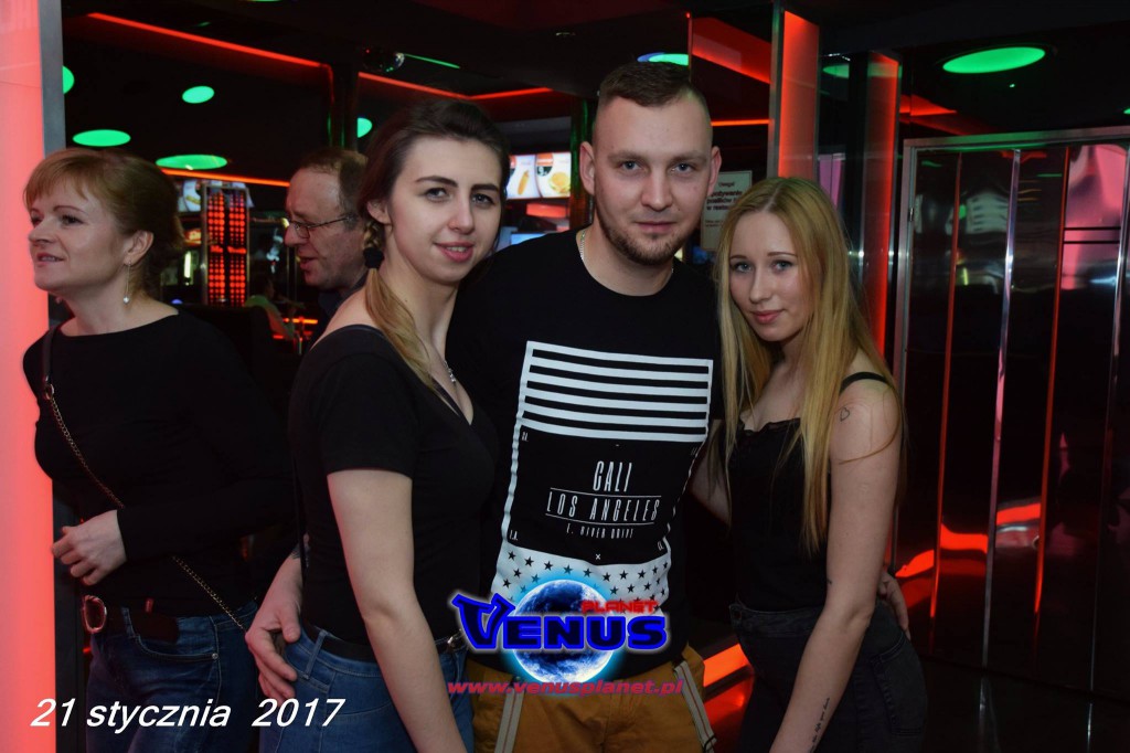 Sobotnia impreza w klubie Venus