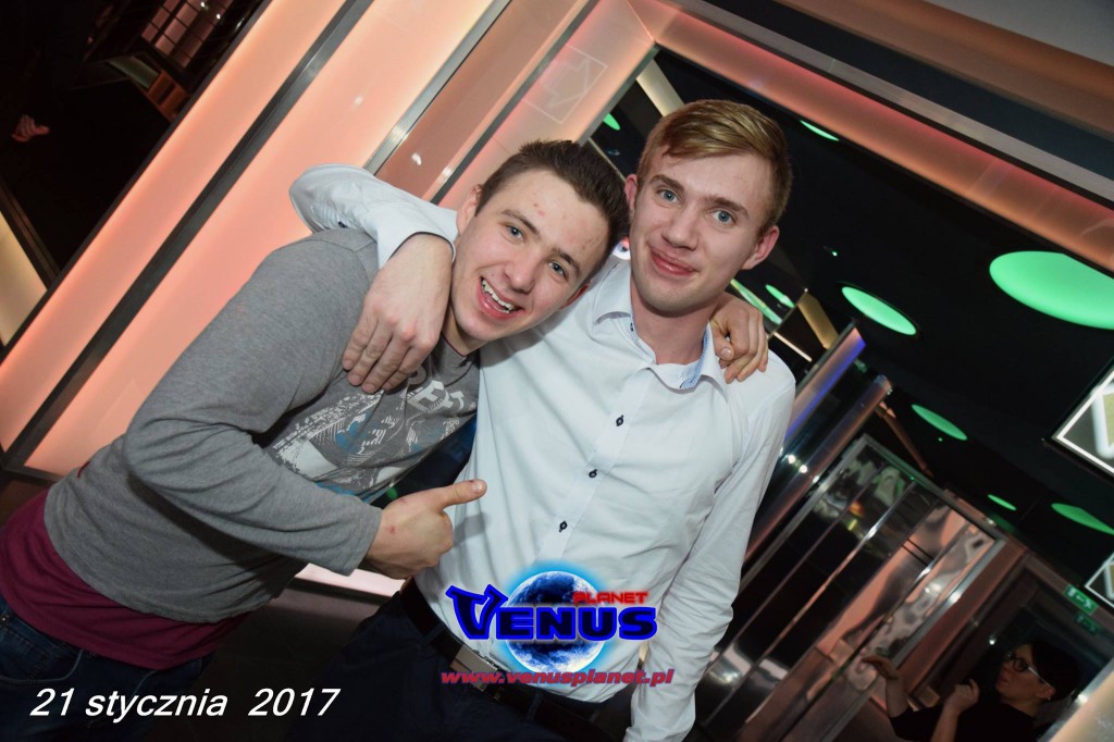 Sobotnia impreza w klubie Venus