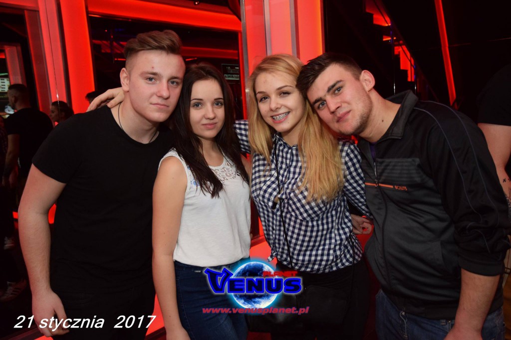 Sobotnia impreza w klubie Venus