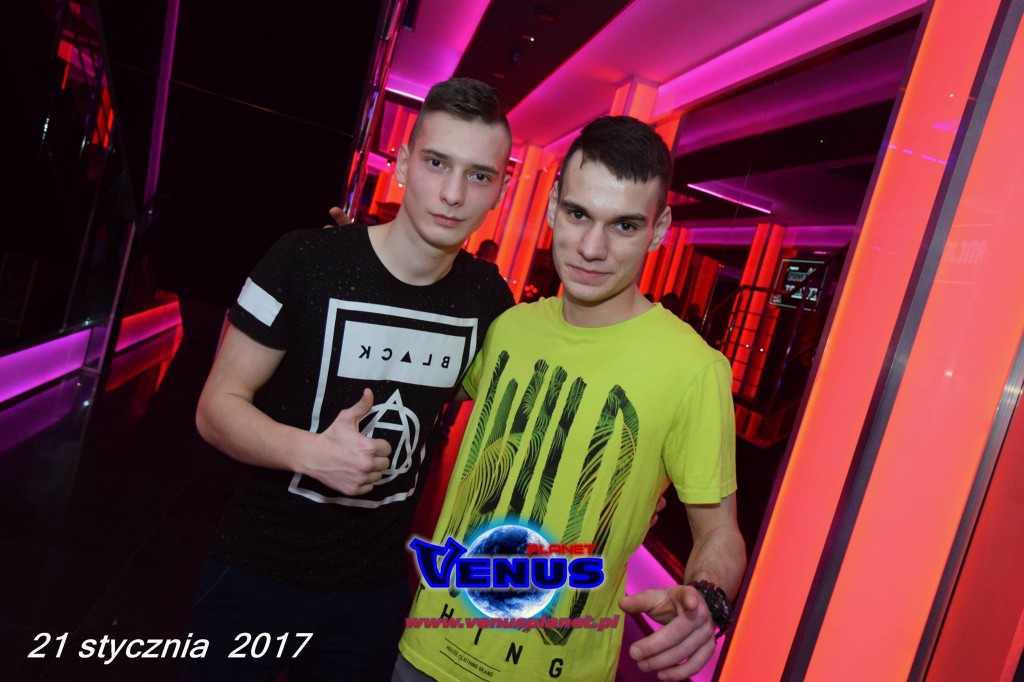Sobotnia impreza w klubie Venus