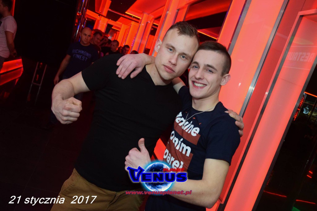 Sobotnia impreza w klubie Venus