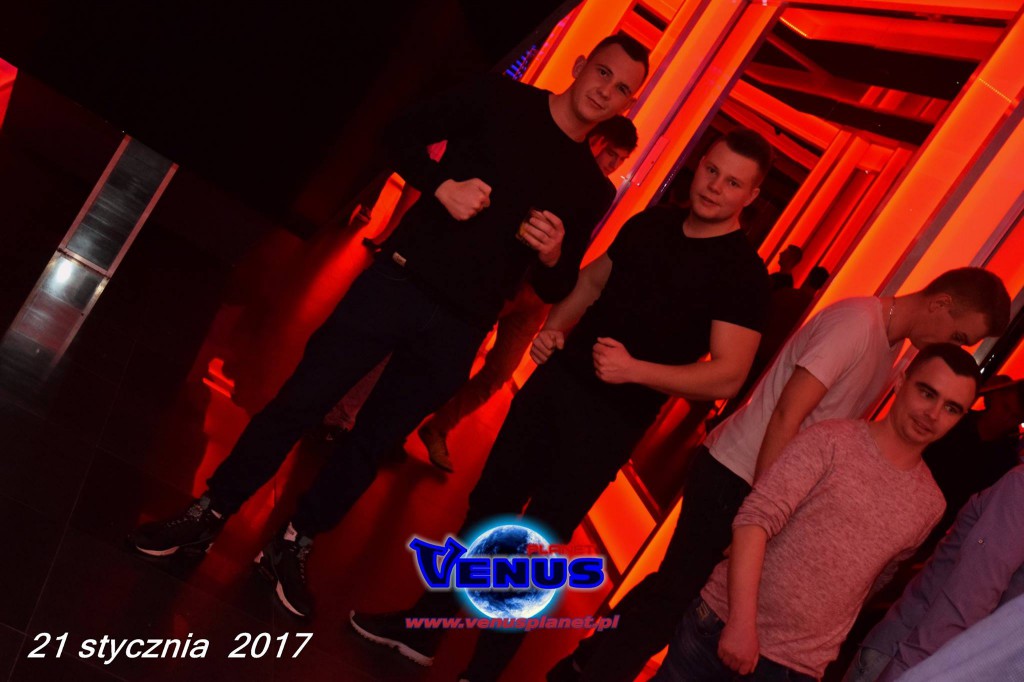 Sobotnia impreza w klubie Venus