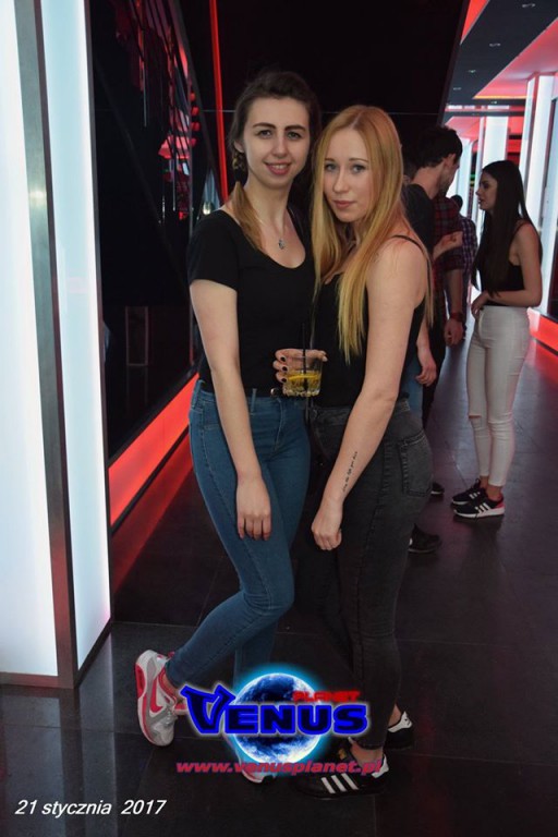 Sobotnia impreza w klubie Venus