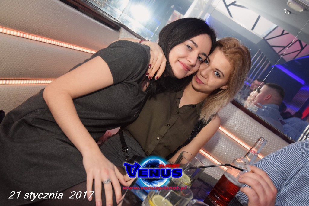 Sobotnia impreza w klubie Venus