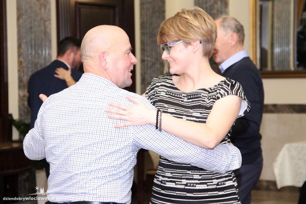 Dancing w Pałacu Bursztynowym