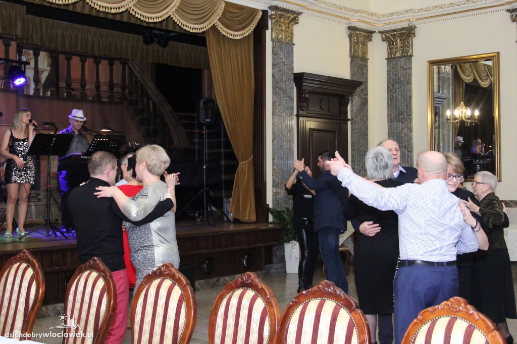 Dancing w Pałacu Bursztynowym