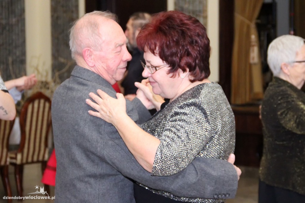 Dancing w Pałacu Bursztynowym