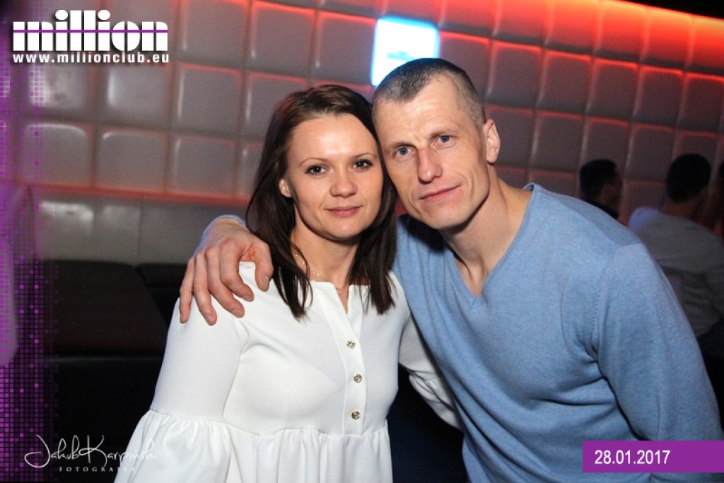 Sobotnia impreza w klubie Million