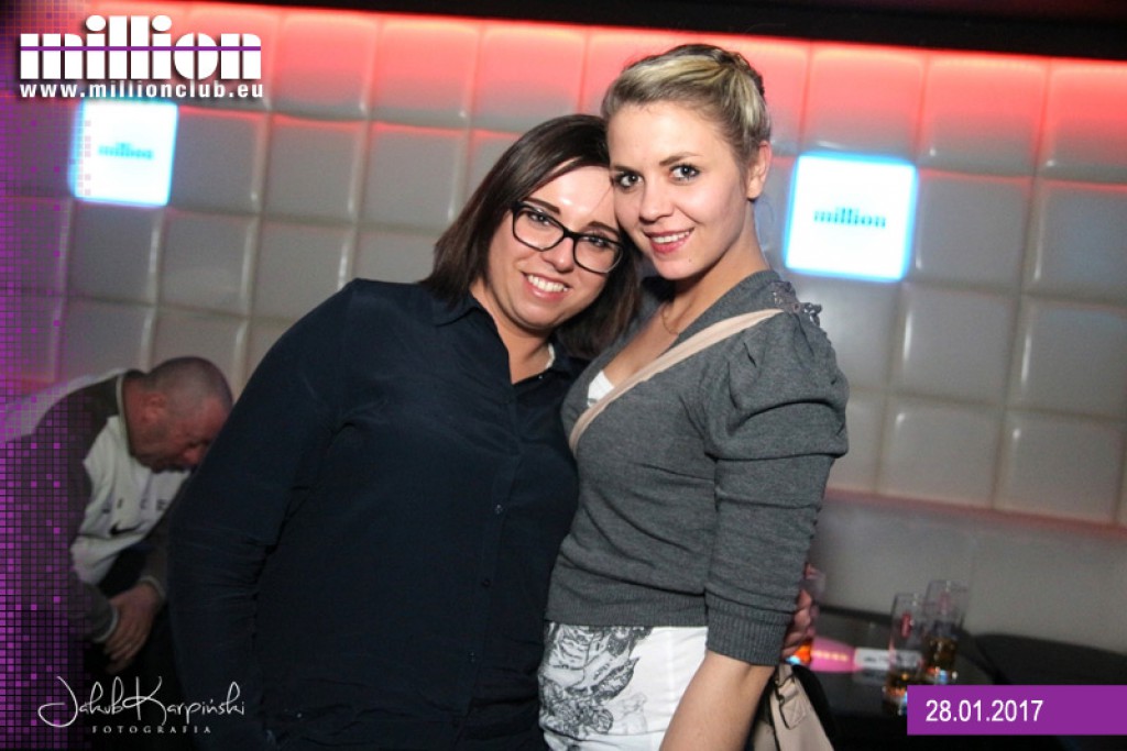 Sobotnia impreza w klubie Million