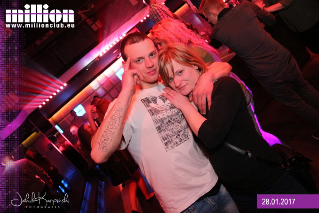 Sobotnia impreza w klubie Million