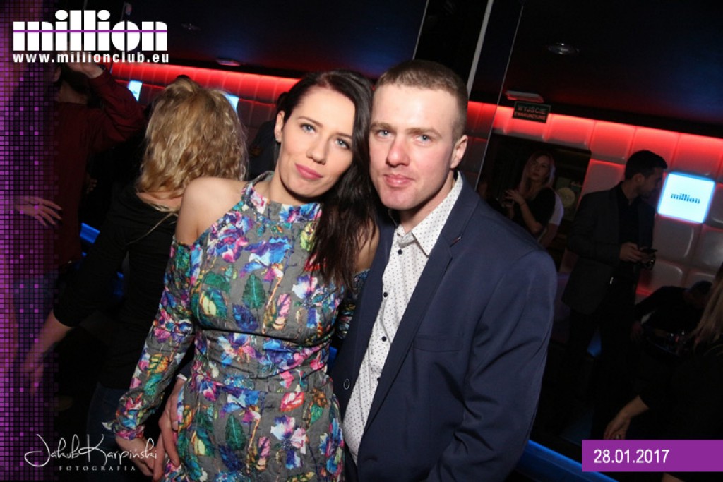 Sobotnia impreza w klubie Million
