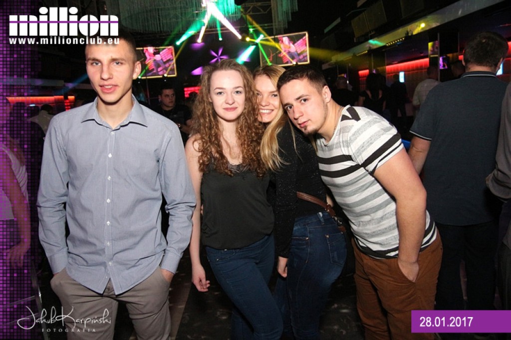 Sobotnia impreza w klubie Million