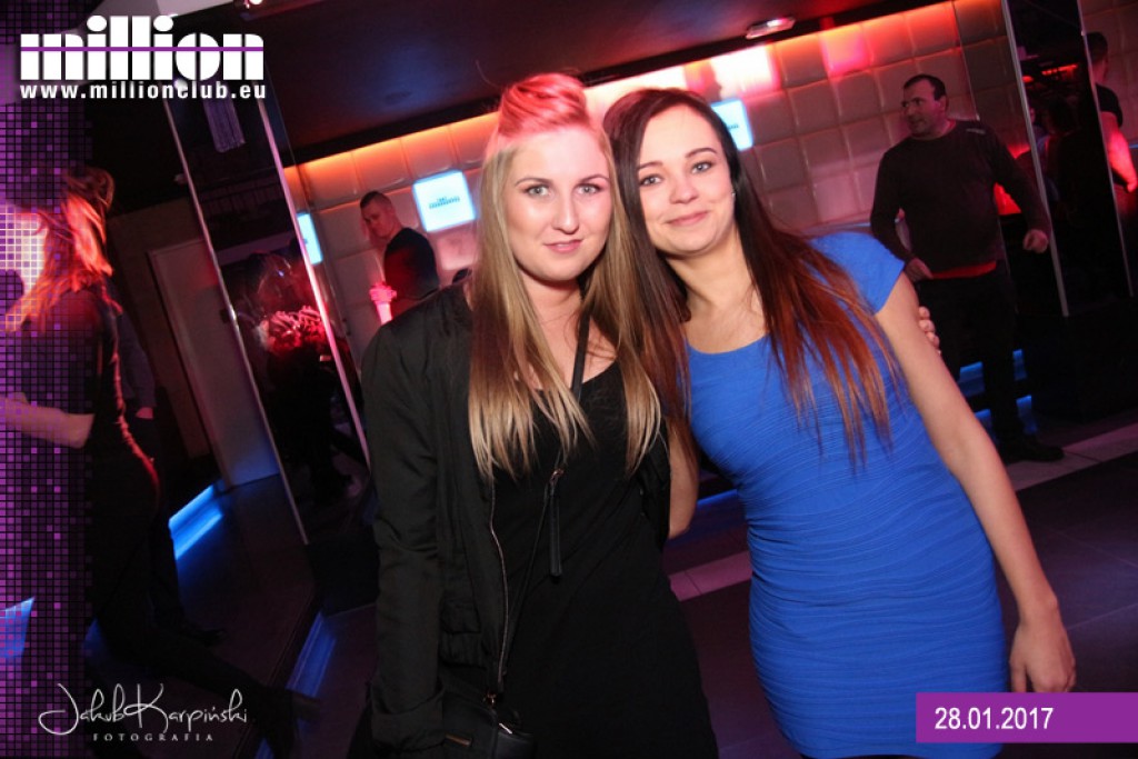 Sobotnia impreza w klubie Million