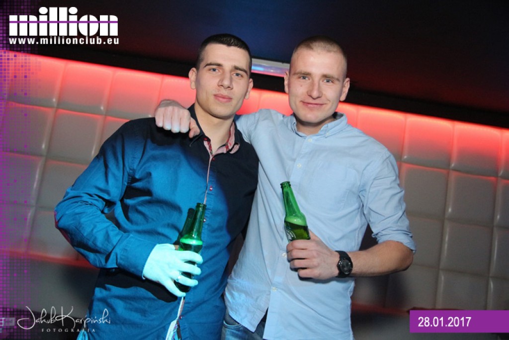 Sobotnia impreza w klubie Million
