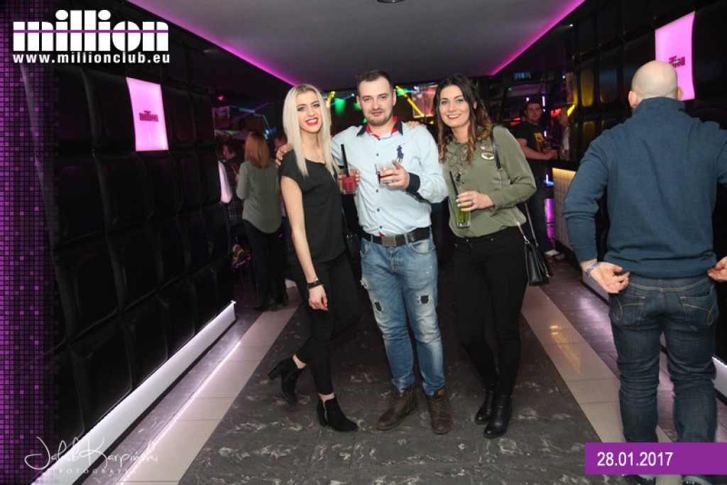Sobotnia impreza w klubie Million