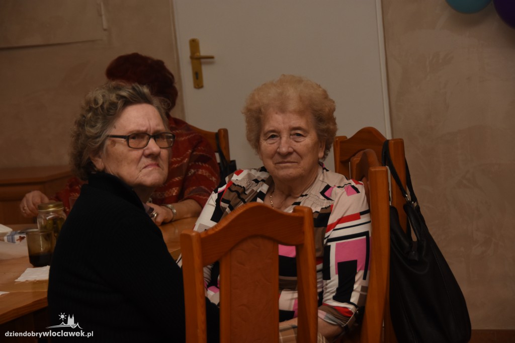 Strażacy spotkali sie z seniorami