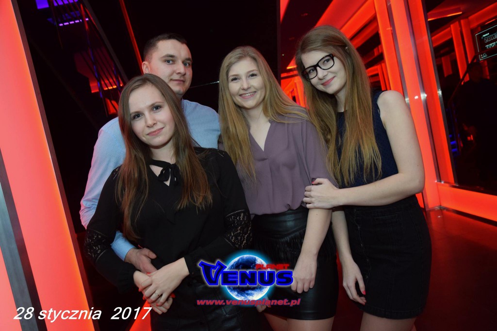 Sobotnia impreza w klubie Venus
