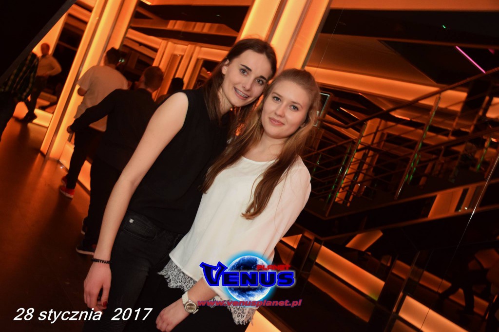 Sobotnia impreza w klubie Venus