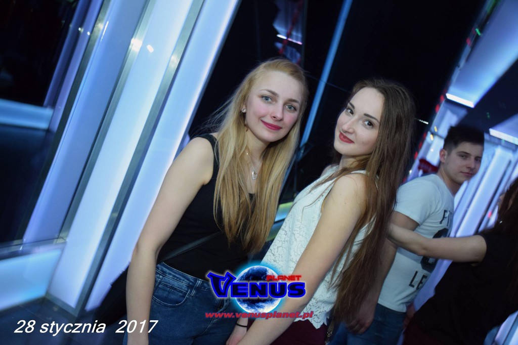 Sobotnia impreza w klubie Venus