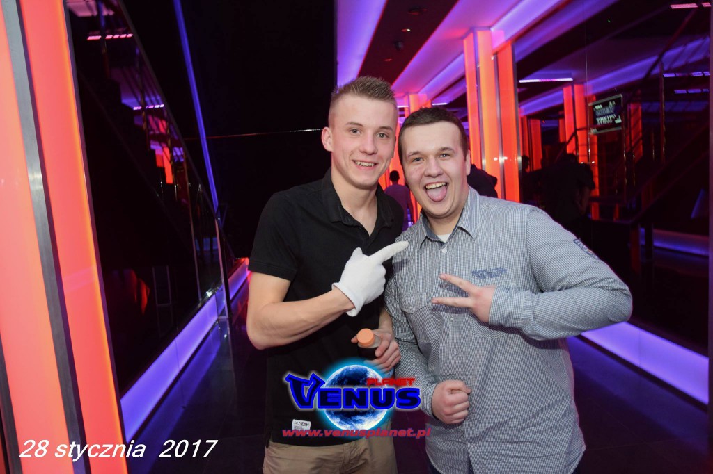 Sobotnia impreza w klubie Venus