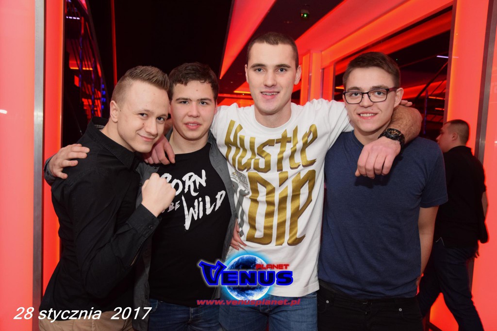 Sobotnia impreza w klubie Venus