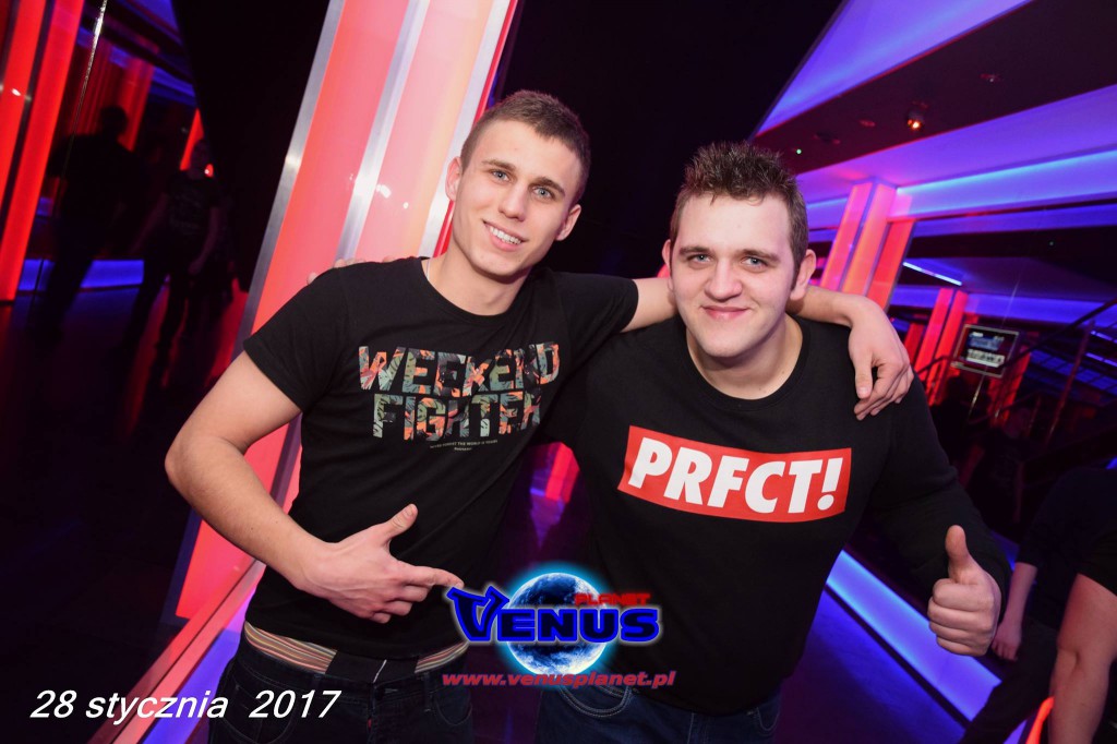 Sobotnia impreza w klubie Venus