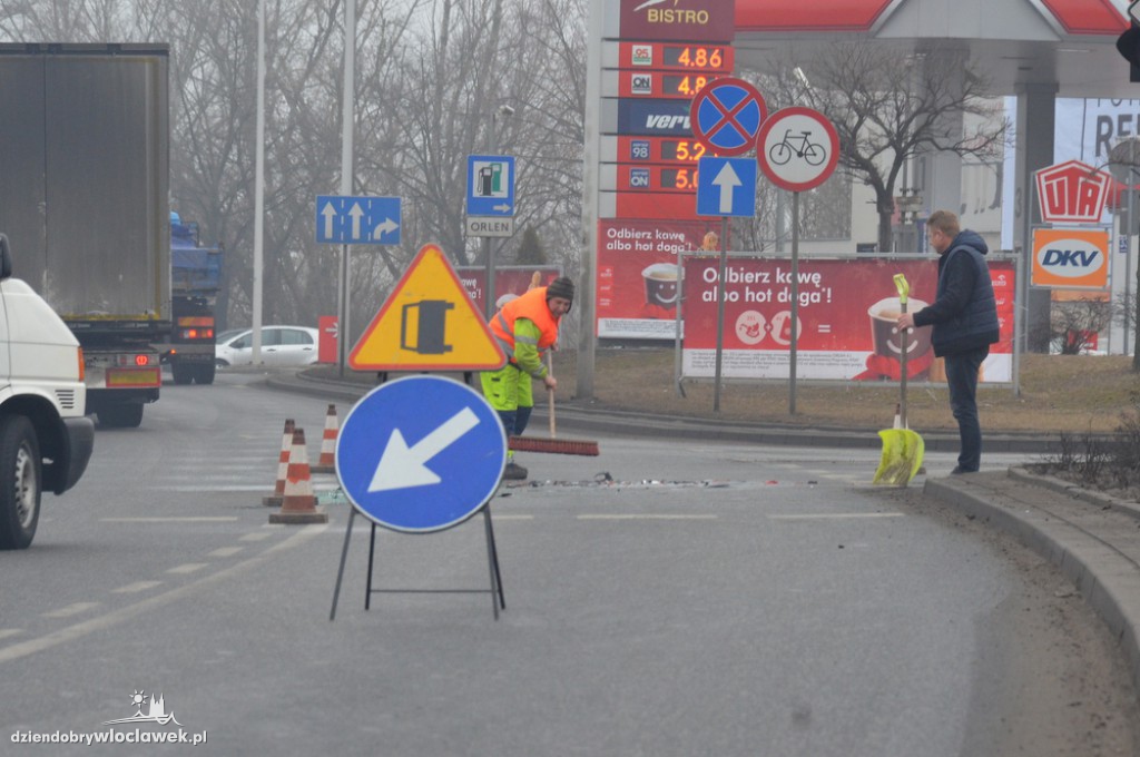 Kraksa na skrzyżowaniu z  DK91