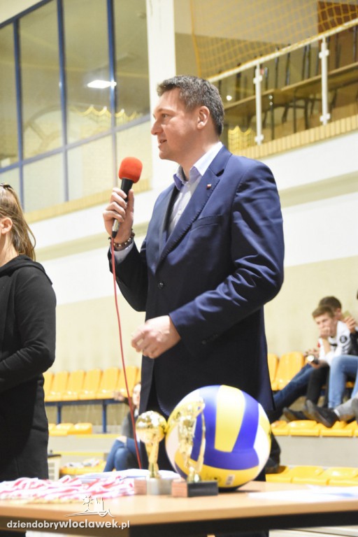 Samochodówka z Trampoliną
