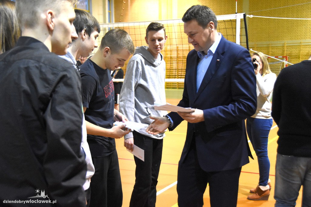 Samochodówka z Trampoliną