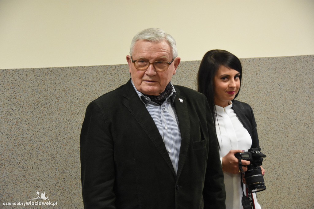 Doposażenie pracowni PWSZ